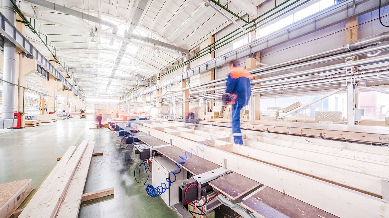 Ermittlung von Vorgabezeiten für die komplette Produktion eines Fertighauswerkes zur Entlohnung vom Abbund bis zur Verladung inklusive Plattenbearbeitung