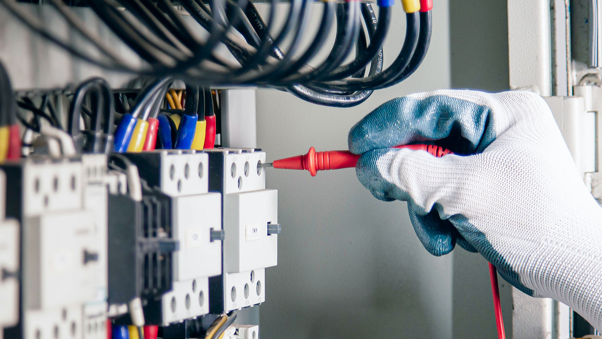 Ermittlung Vorgabewerte Elektroinstallation für Roh- und Fertigmontage und Erarbeitung von Ansatzpunkten