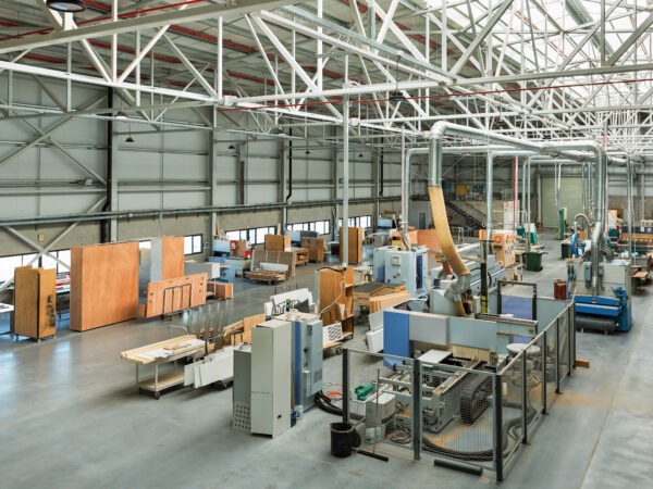 Ermittlung neuer Vorgabewerte für einen vorher umgeplanten Sonderanfertigungsbereich über ein Baukastensystem
